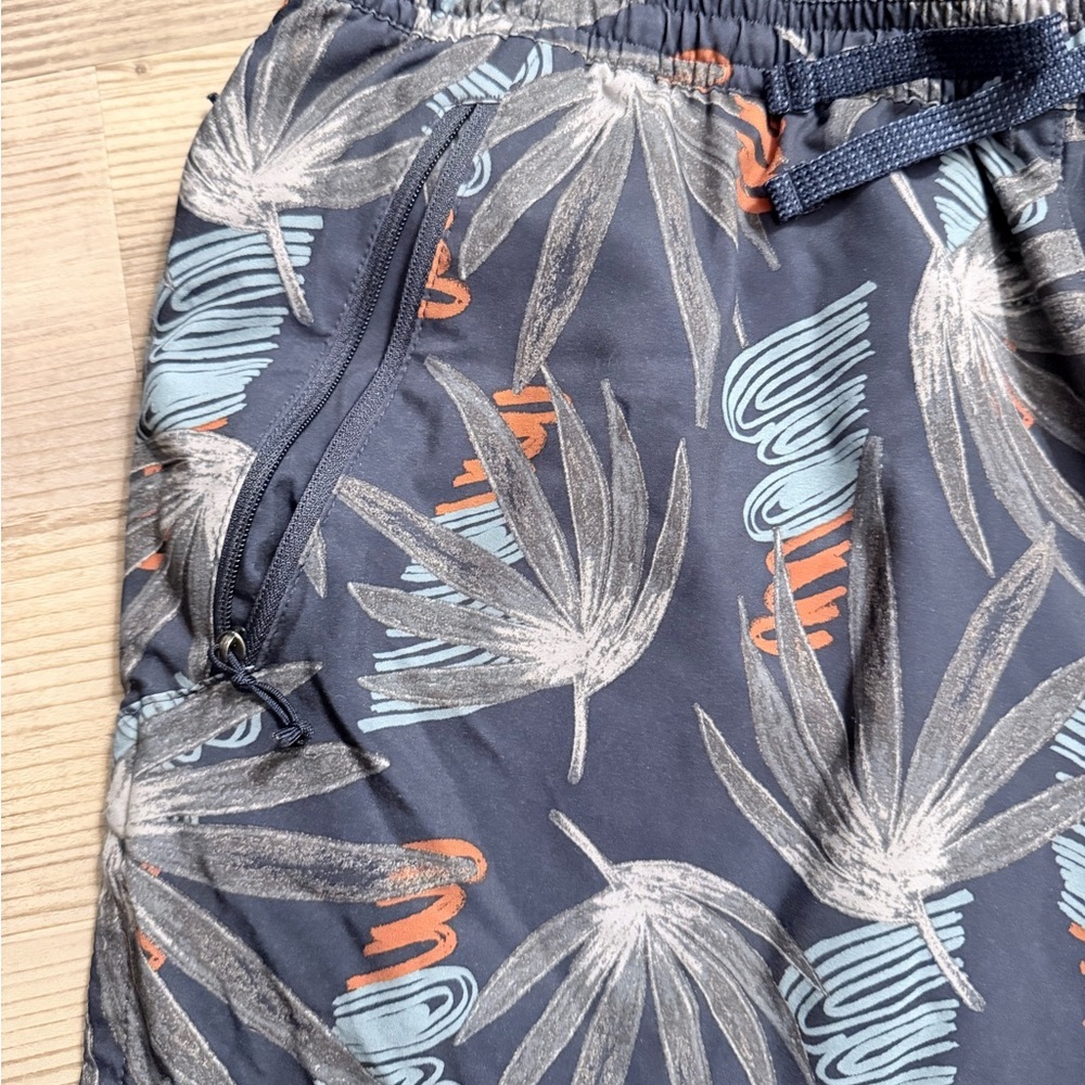 Swim trunks- large Patagonia - Picture 3 of 3